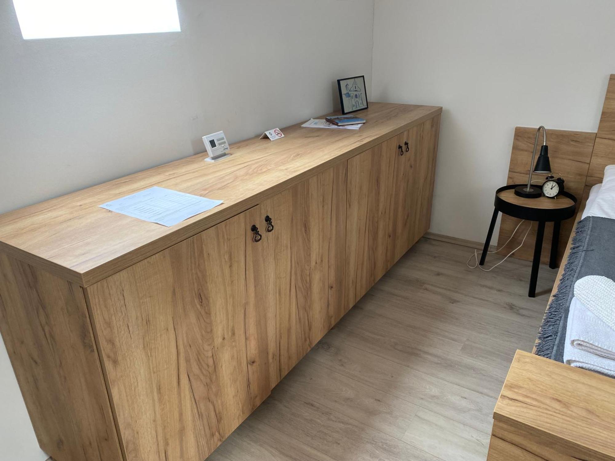 Vatus Apartmanhaz Vác エクステリア 写真