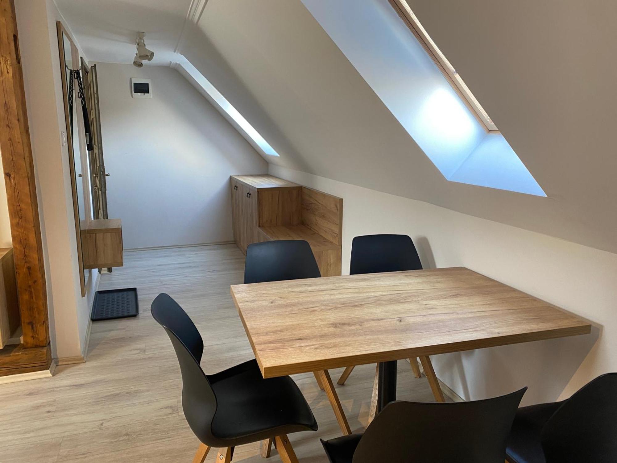 Vatus Apartmanhaz Vác エクステリア 写真