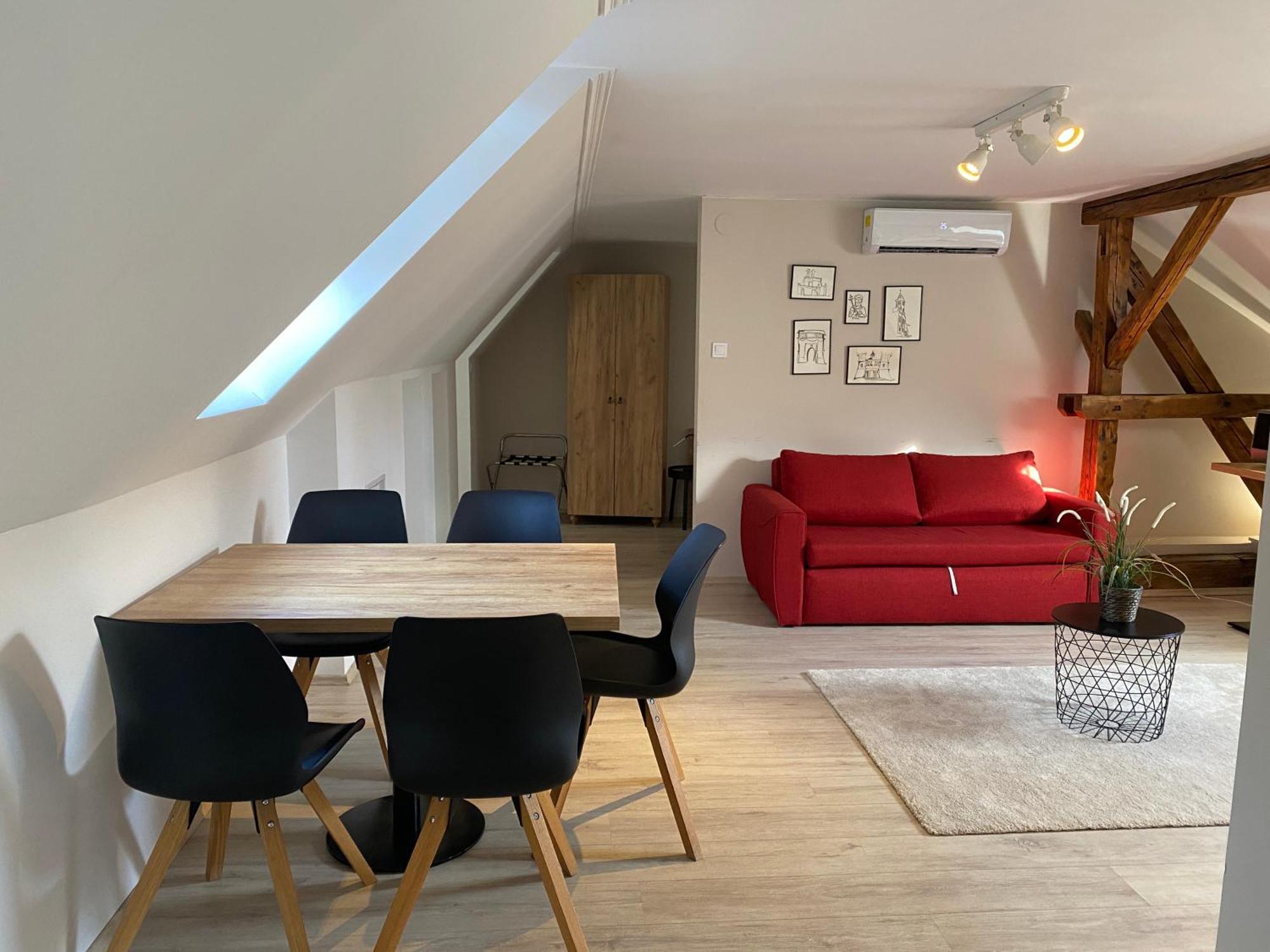 Vatus Apartmanhaz Vác エクステリア 写真